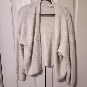 white short cardigan/jacket